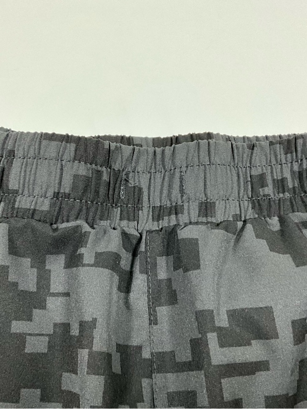 Spyder Active Men’s Athletic Shorts Size Large - Picture 5 of 12